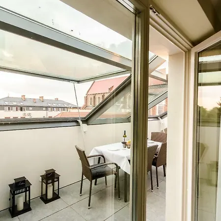 Penthouse With Terrace * קרקוב