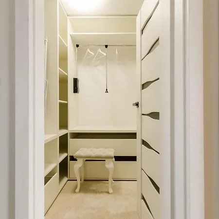 Penthouse With Terrace * קרקוב